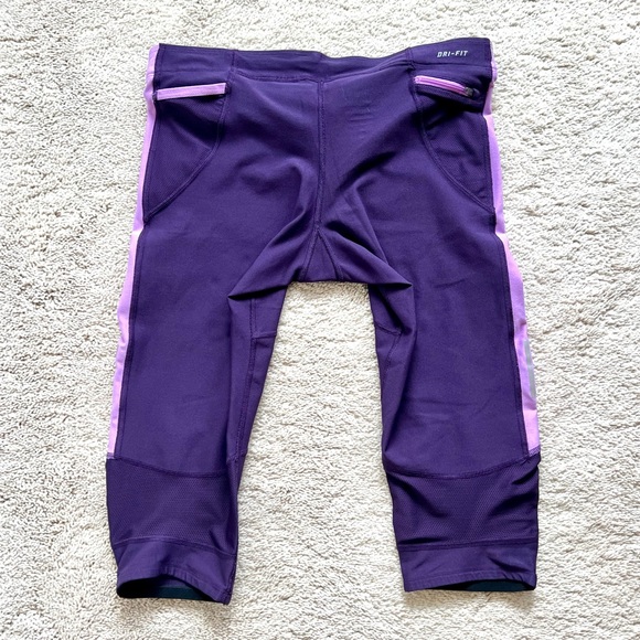 Nike dry fit crop athletic pants - Picture 3 of 3
